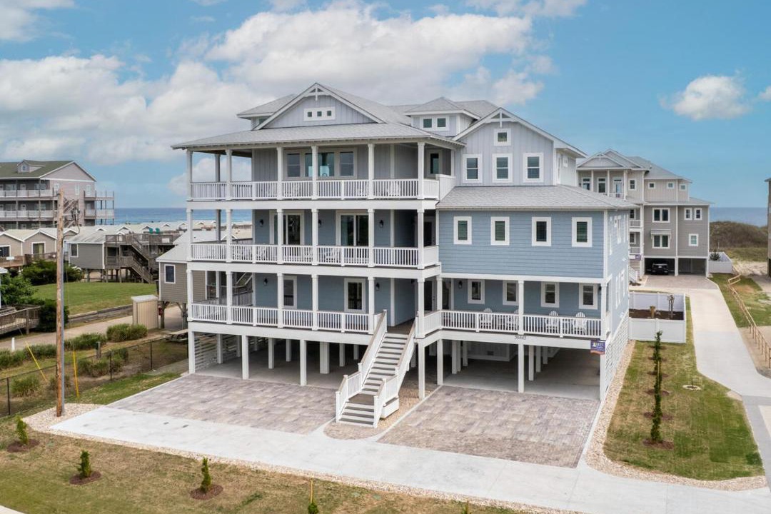 Photo of Others in Hatteras