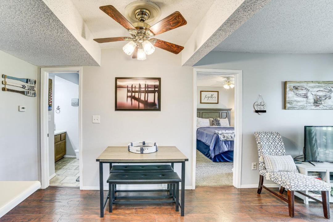 Photo of Others in Notch Estates