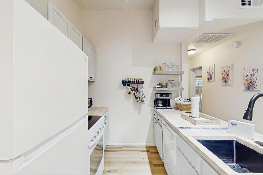 Photo of Kitchen in Kimberling City
