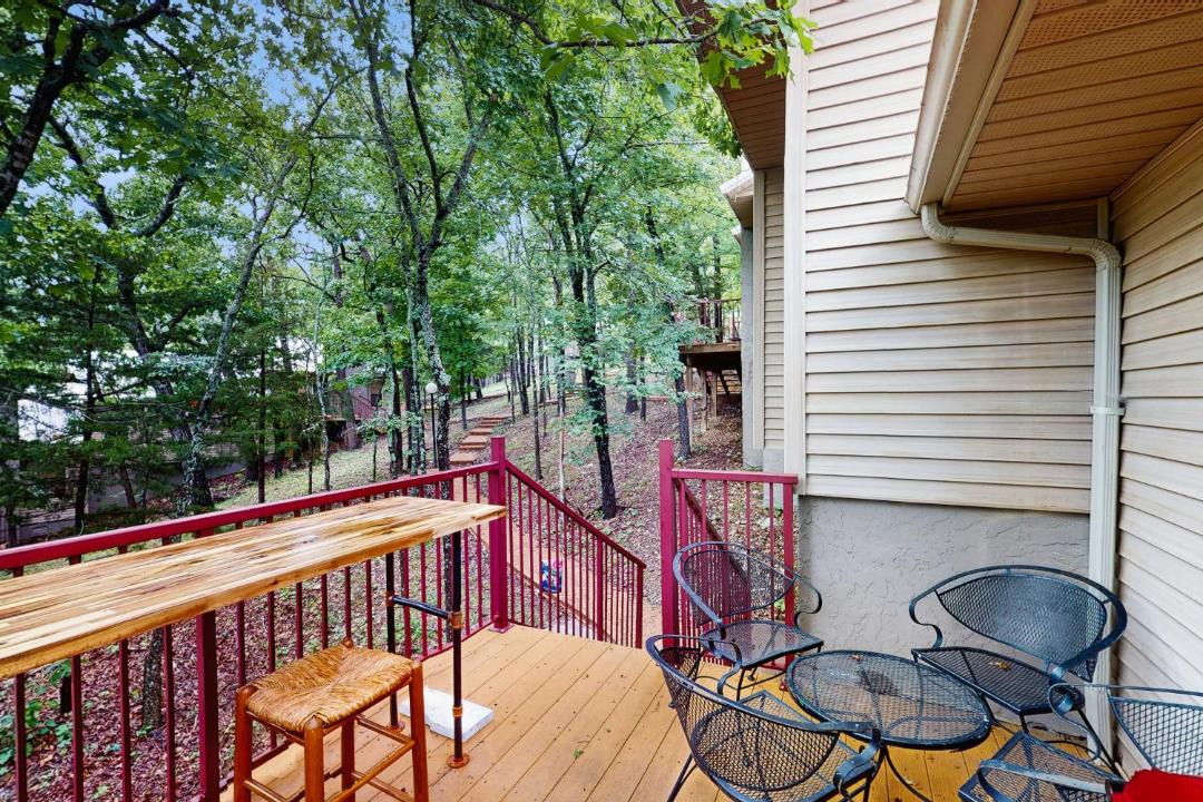 Photo of Patio Balcony in Kimberling City