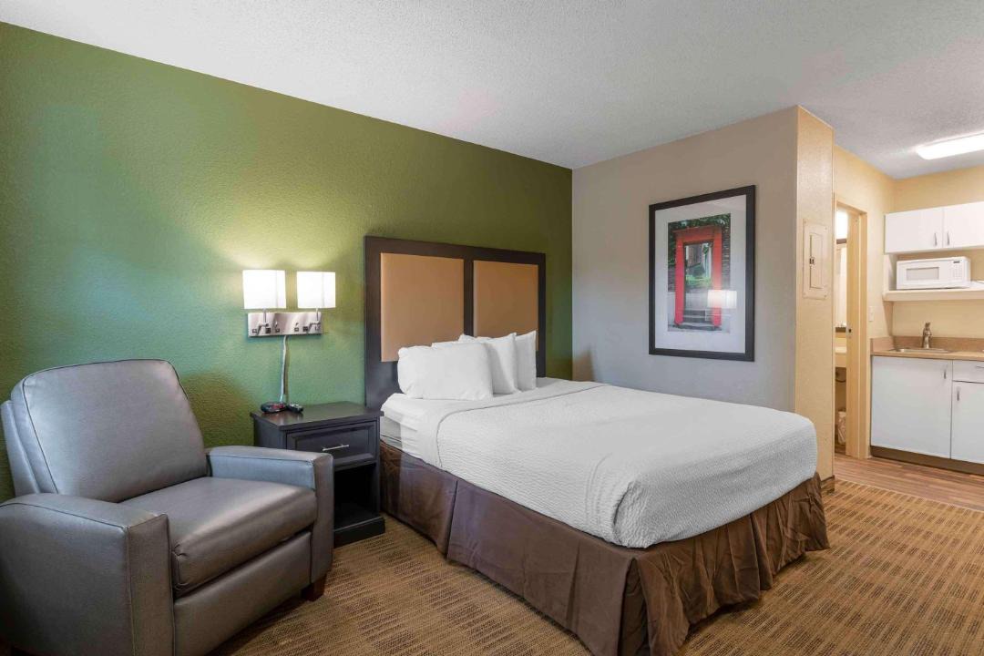 Photo of Bedroom in St. Matthews