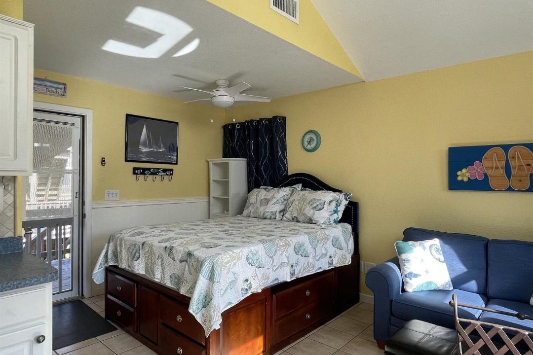 Photo of Bedroom in Hatteras