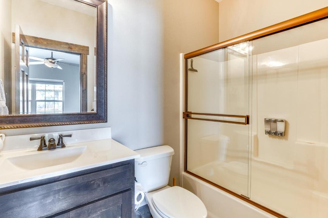 Photo of Bathroom in Lampe