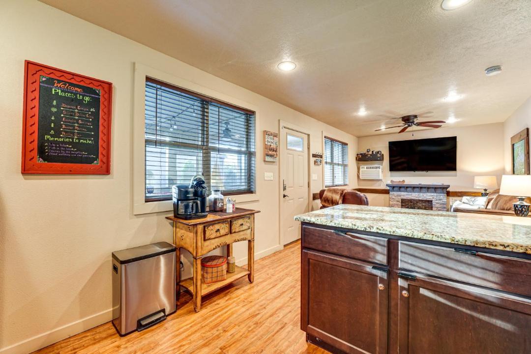 Photo of Kitchen in Lampe