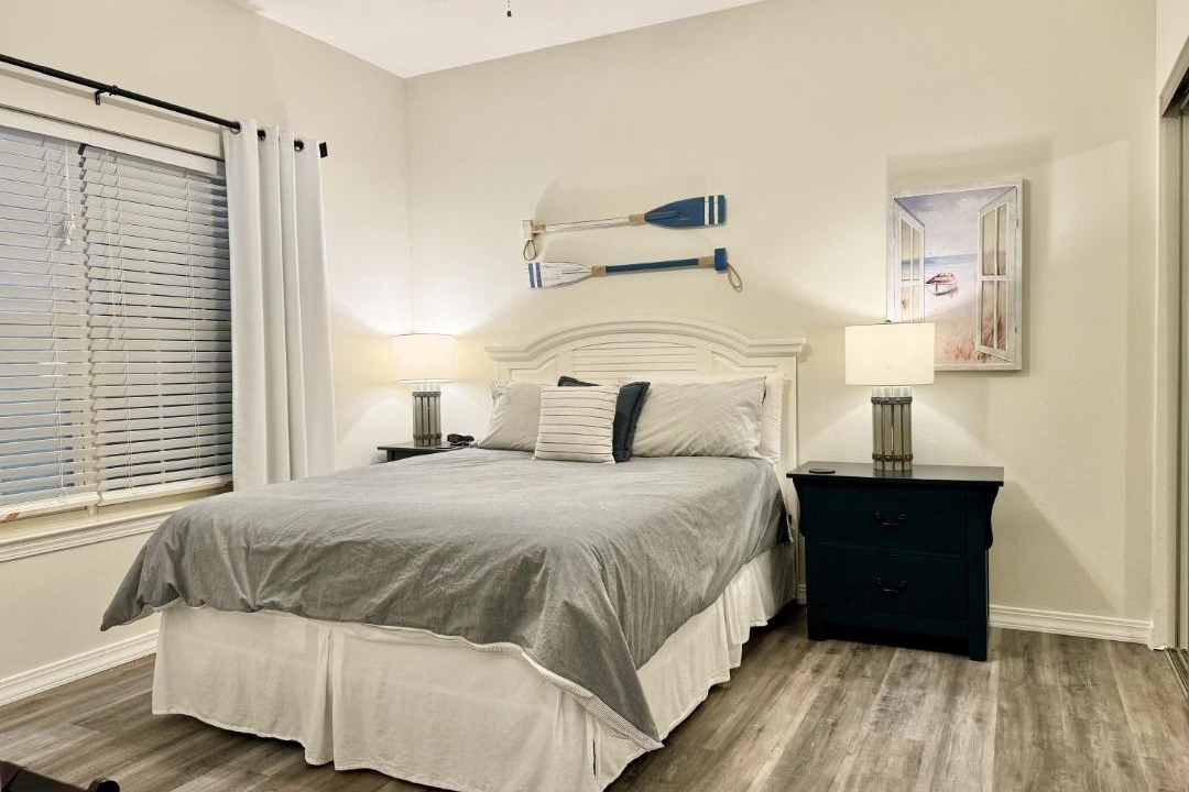 Photo of Bedroom in Hollister