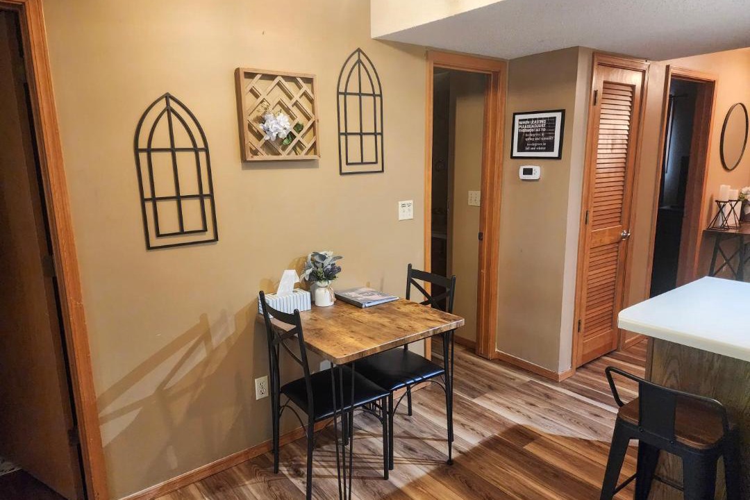 Photo of Others in Notch Estates