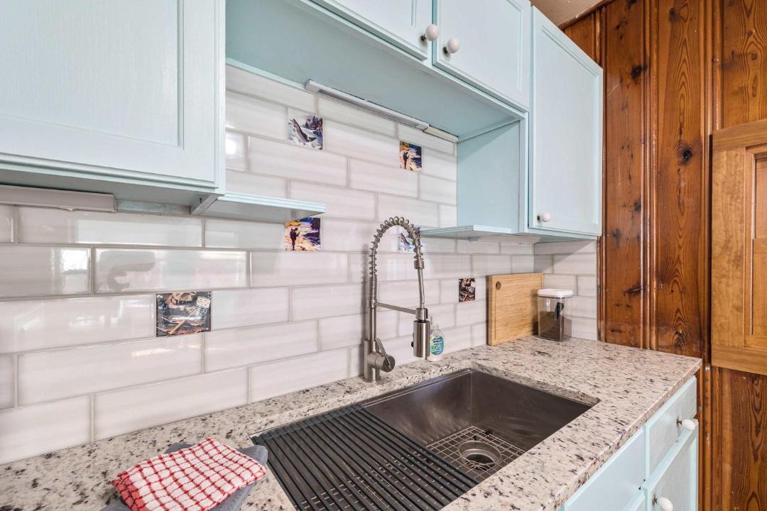 Photo of Kitchen in Rockaway Beach