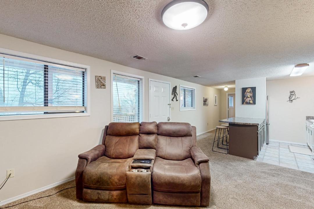 Photo of Others in Notch Estates