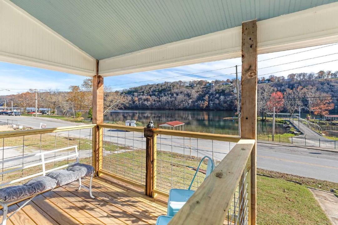 Photo of Patio Balcony in Rockaway Beach