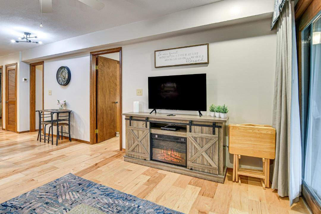 Photo of Others in Notch Estates
