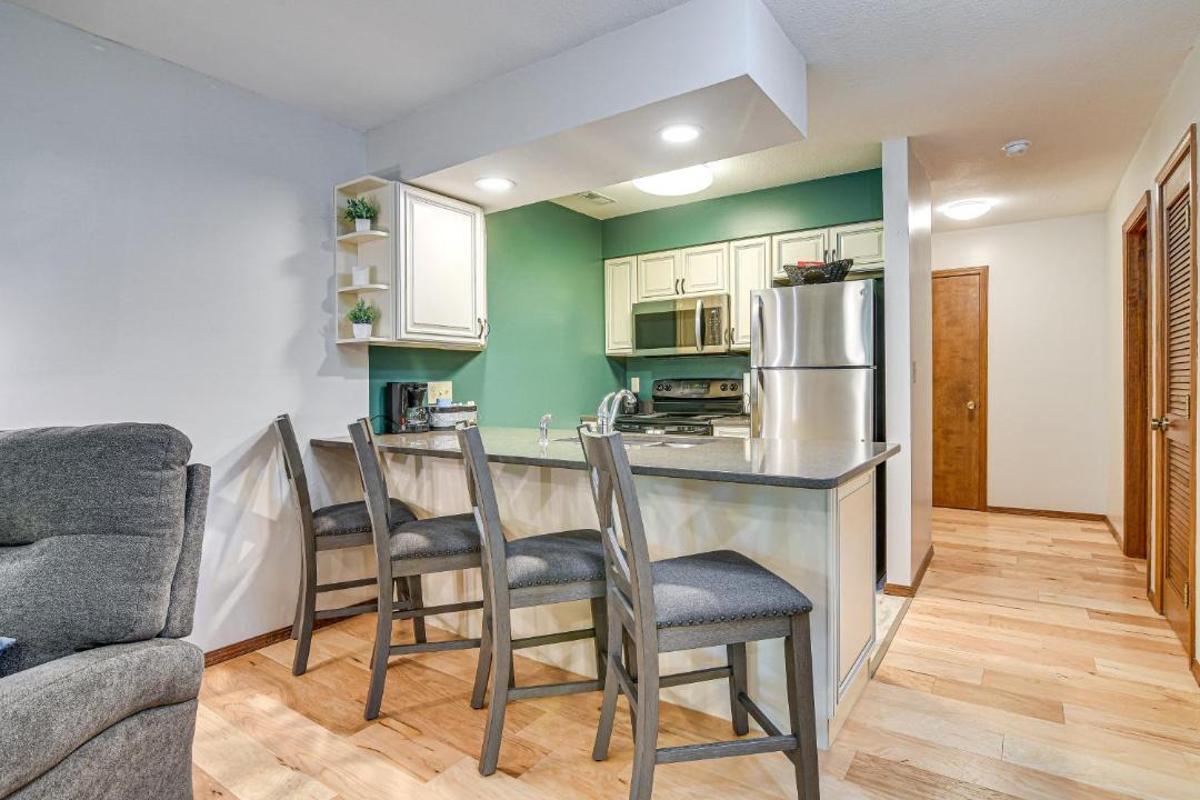 Photo of Others in Notch Estates