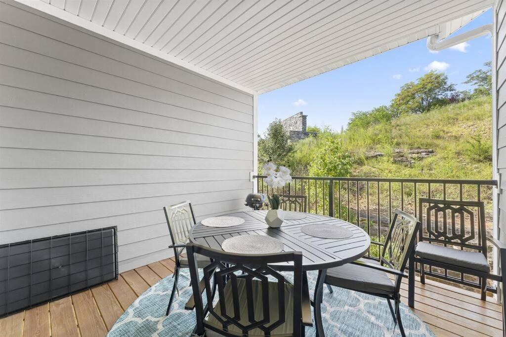 Photo of Patio Balcony in Branson