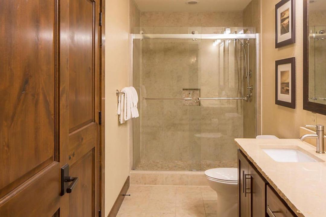 Photo of Bathroom in Big Cedars