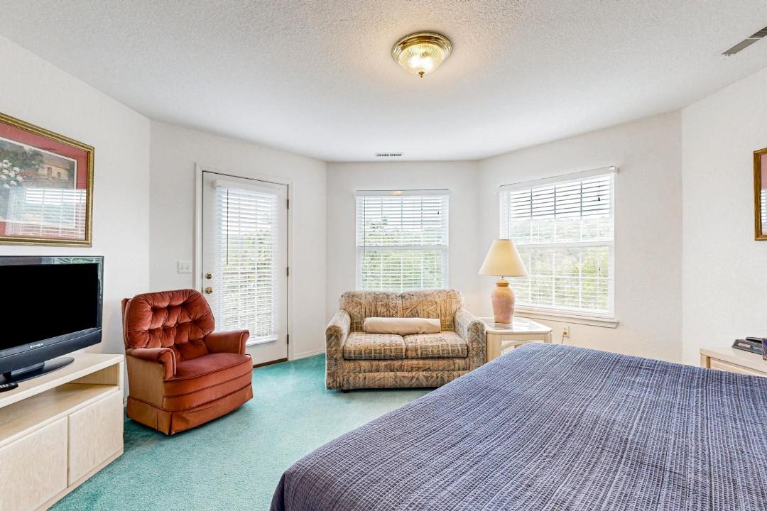 Photo of Bedroom in Kimberling City