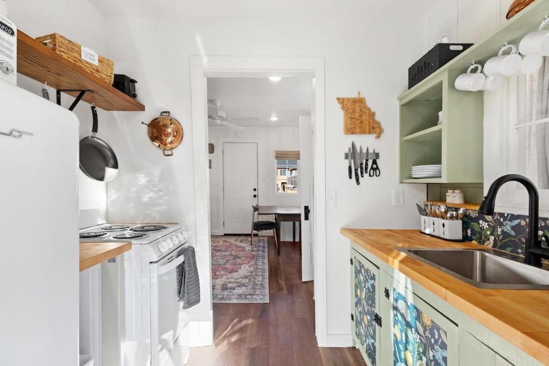 Photo of Kitchen in Rockaway Beach