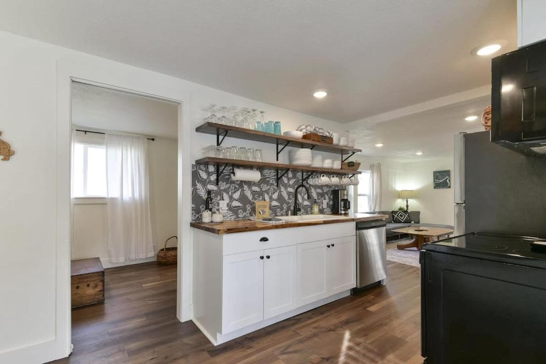 Photo of Kitchen in Rockaway Beach