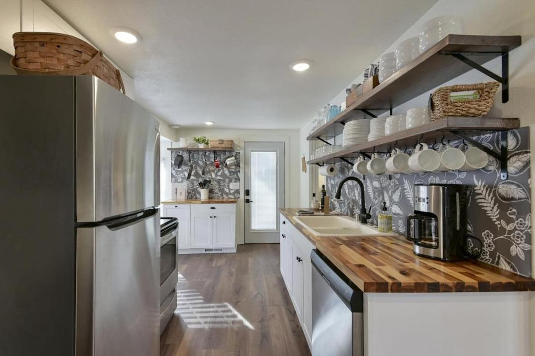 Photo of Kitchen in Rockaway Beach