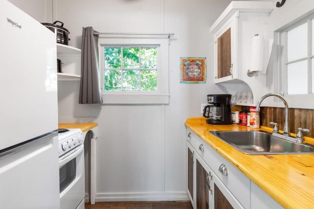 Photo of Kitchen in Rockaway Beach