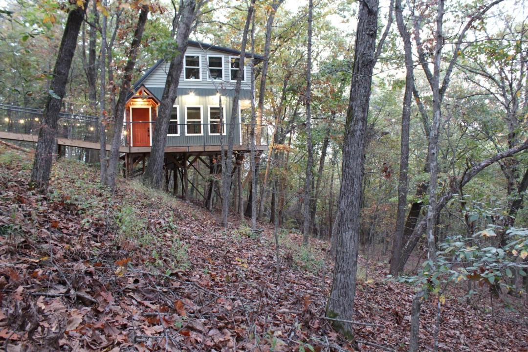 Photo of Buildings in Branson
