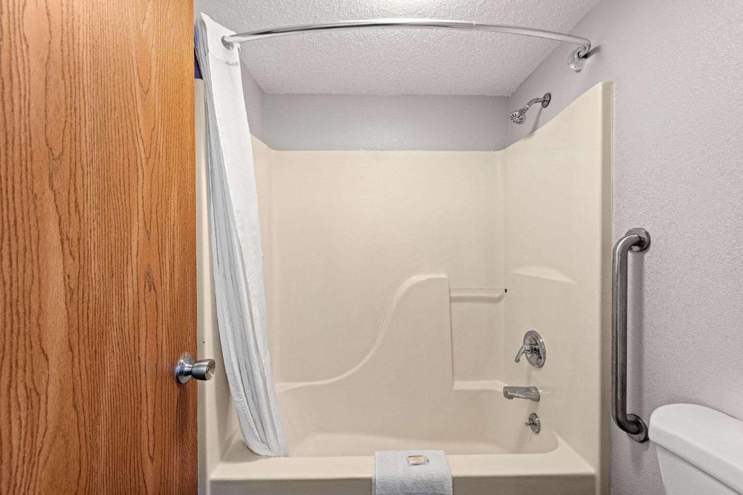 Photo of Bathroom in Branson Theater District