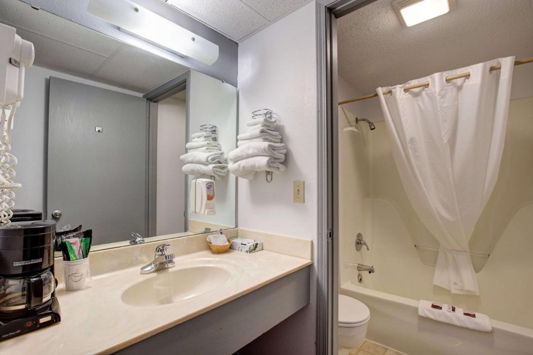 Photo of Bathroom in Branson Theater District