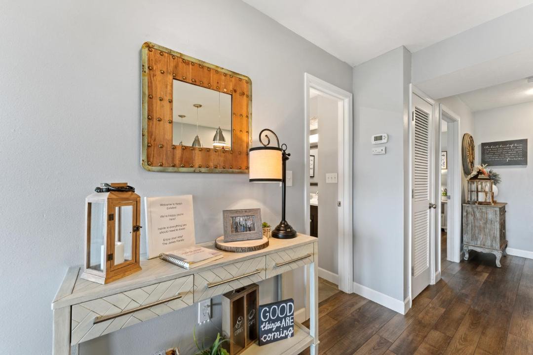 Photo of Others in Notch Estates