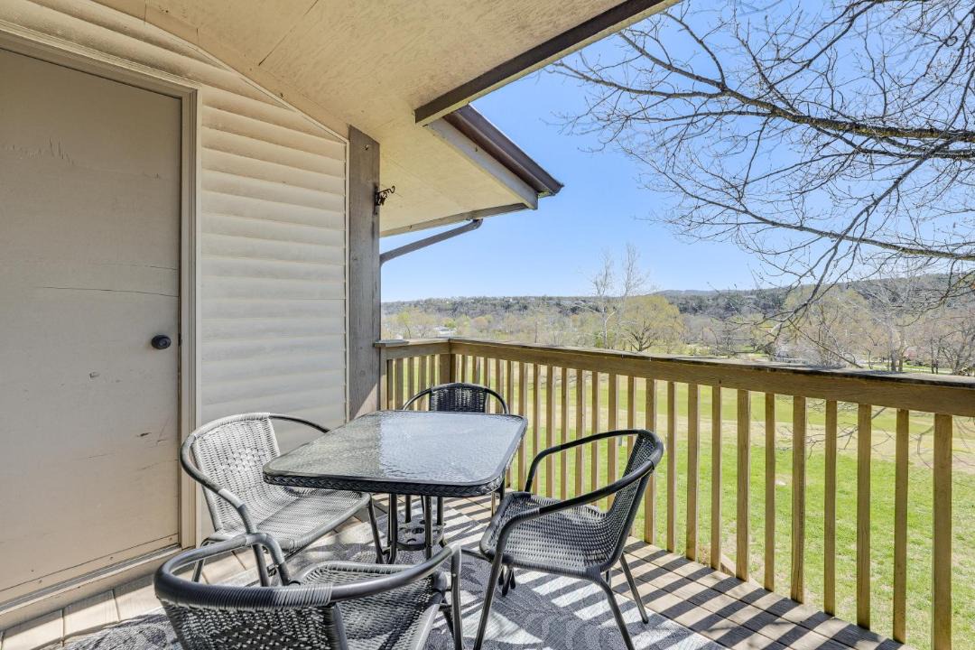Photo of Patio Balcony in Table Rock