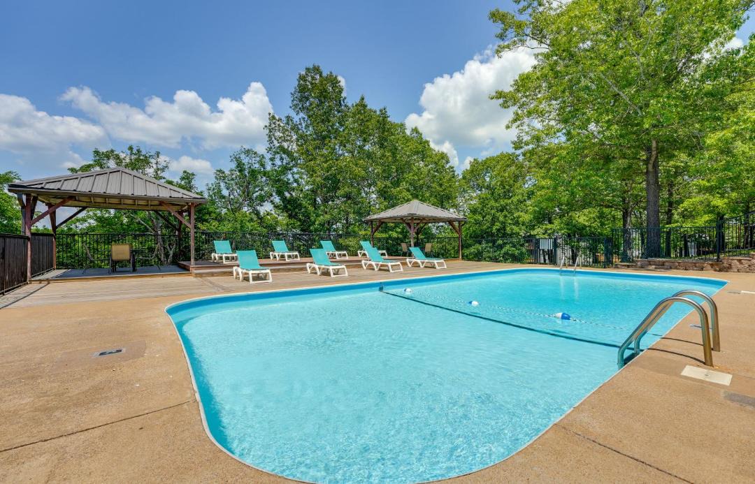 Photo of Others in Notch Estates