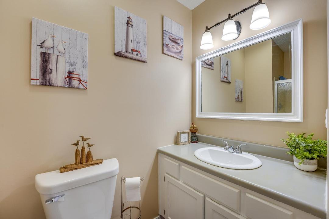 Photo of Bathroom in Notch Estates