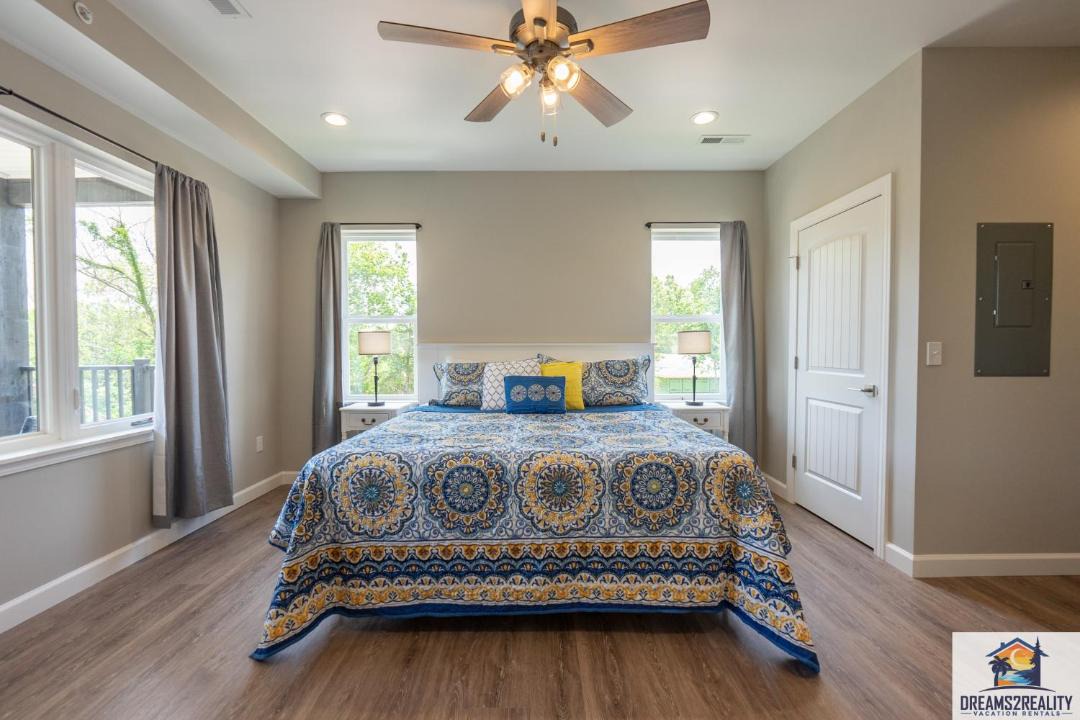 Photo of Bedroom in Branson