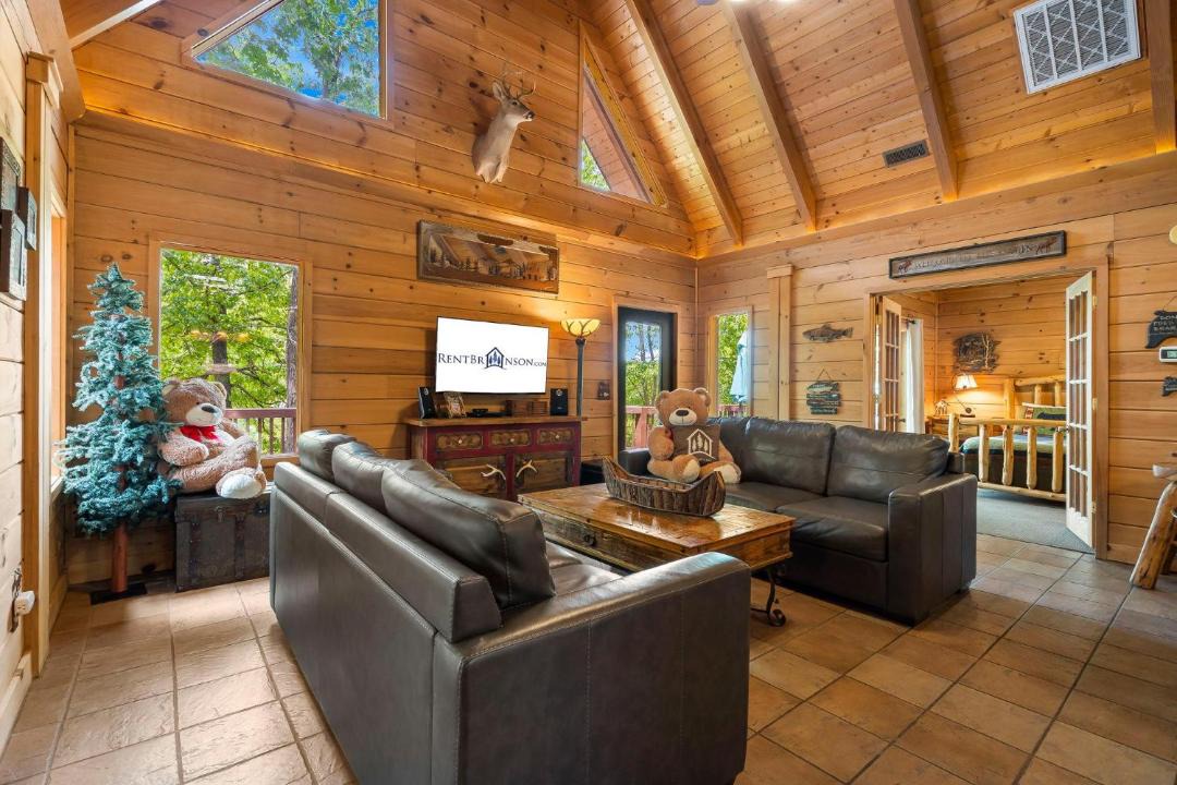 Photo of Livingroom in Branson Cedars
