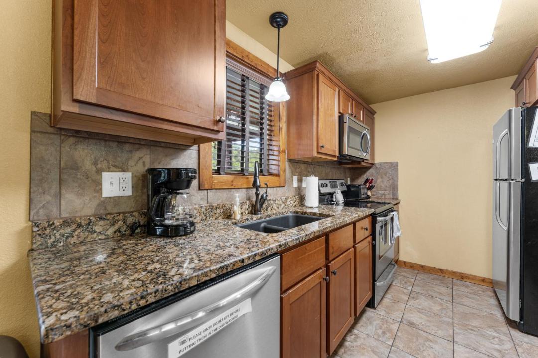 Photo of Kitchen in Reeds Spring