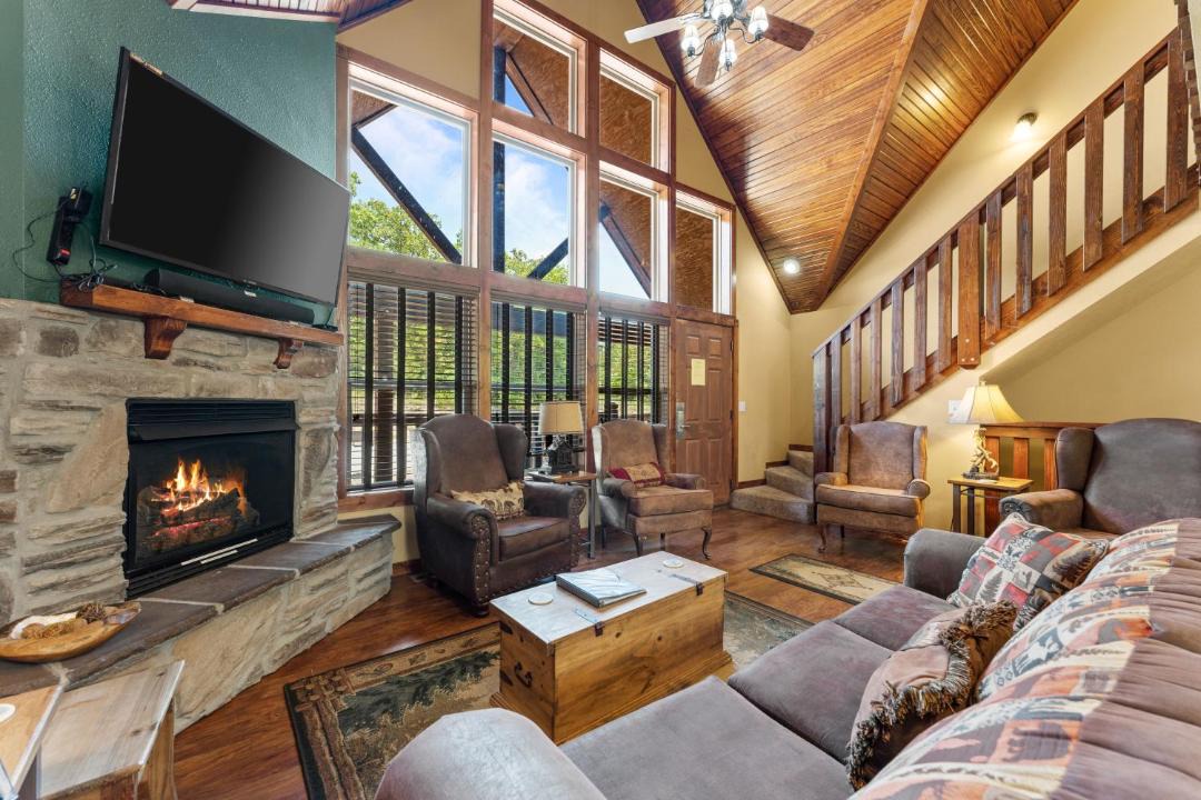 Photo of Livingroom in Reeds Spring