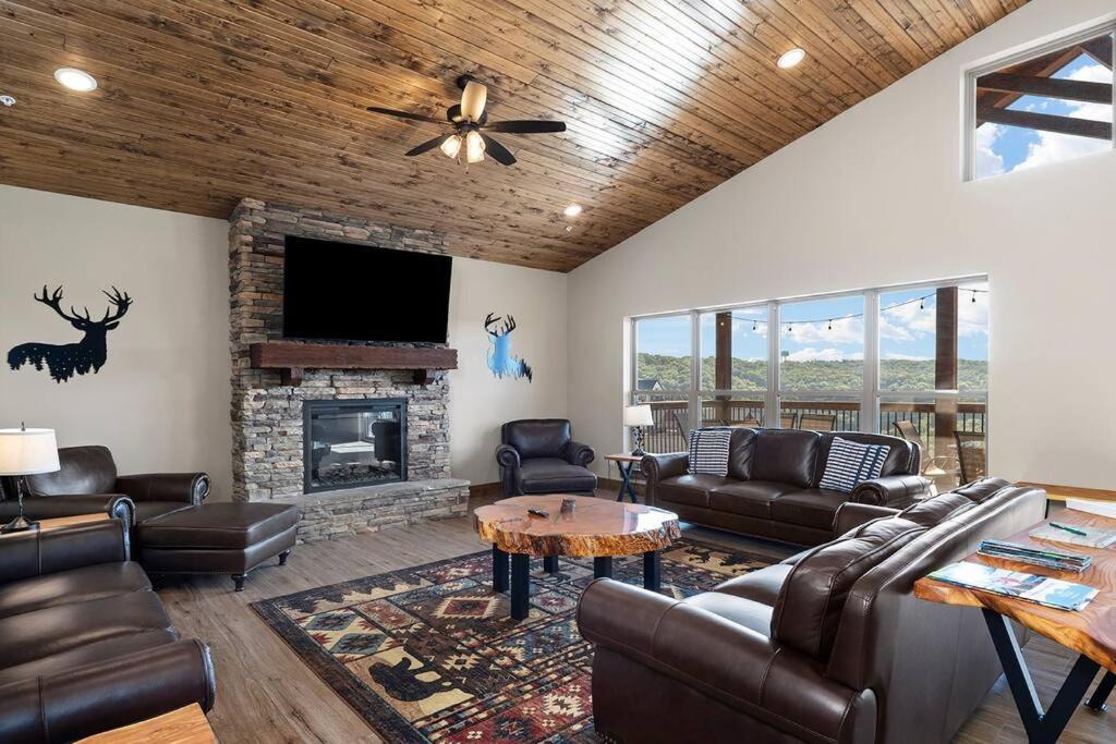 Photo of Livingroom in Indian Point