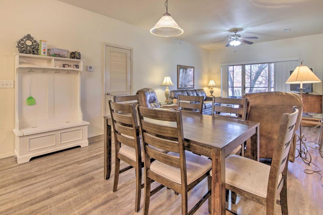Photo of Livingroom in Branson West