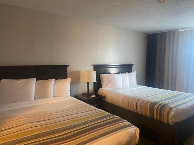 Photo of Bedroom in I-435 West KC-KS
