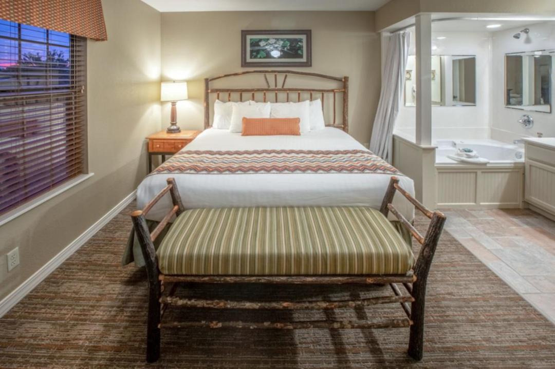 Photo of Bedroom in Branson