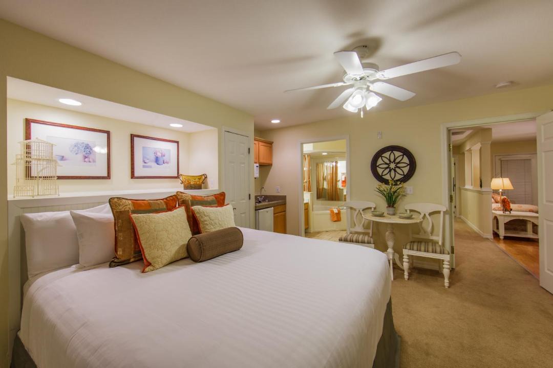 Photo of Bedroom in Branson