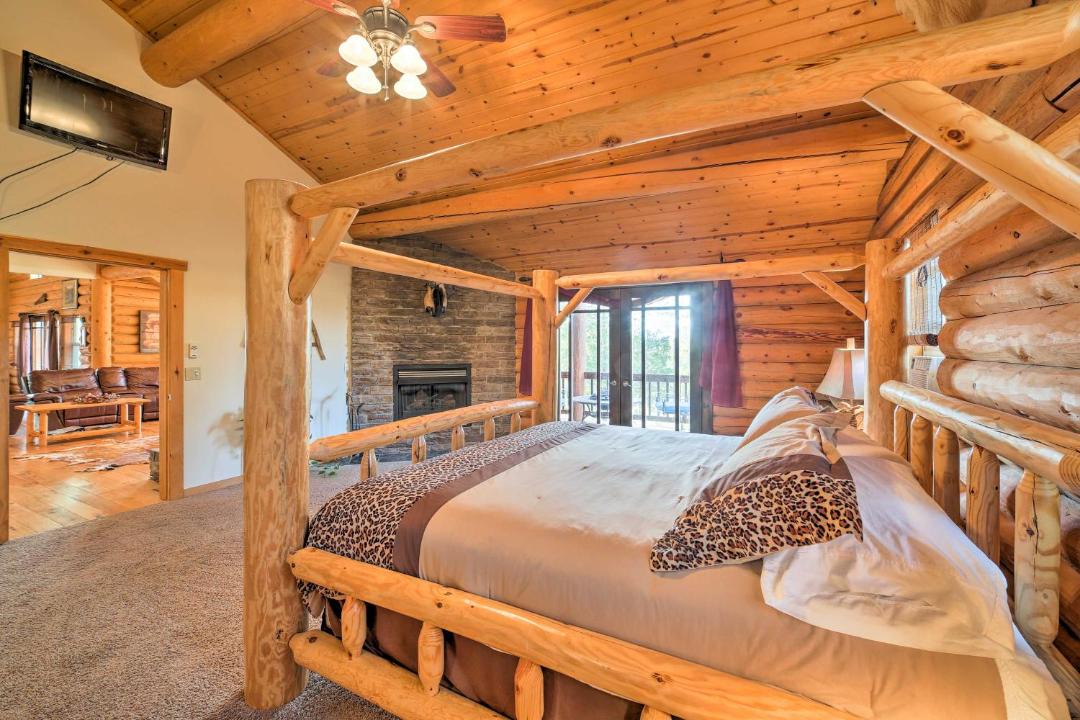 Photo of Bedroom in Shell Knob