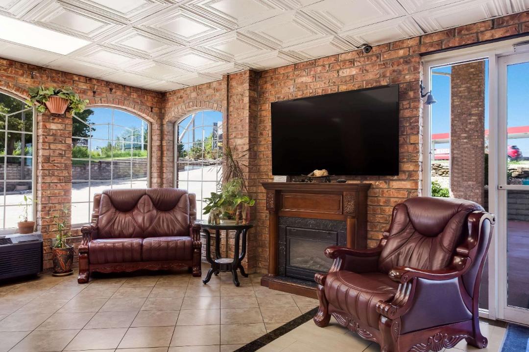Photo of Livingroom in Branson Theater District