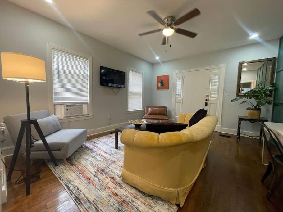 Photo of Livingroom in Memphis