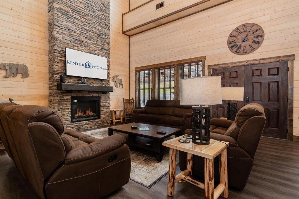 Photo of Livingroom in Table Rock