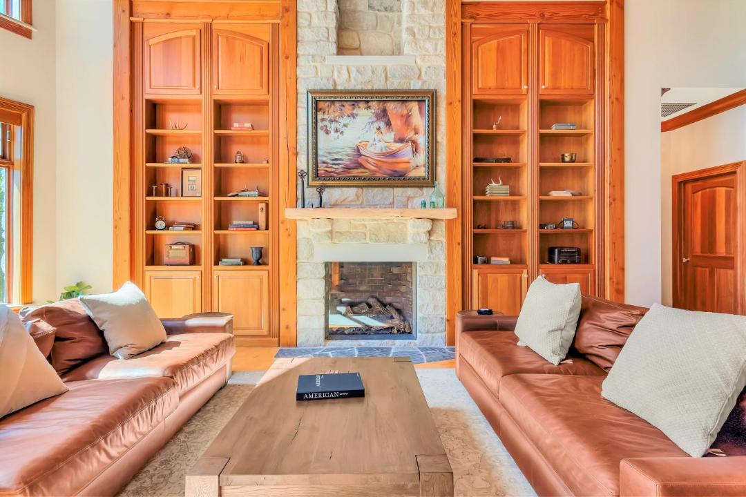 Photo of Livingroom in Blue Eye