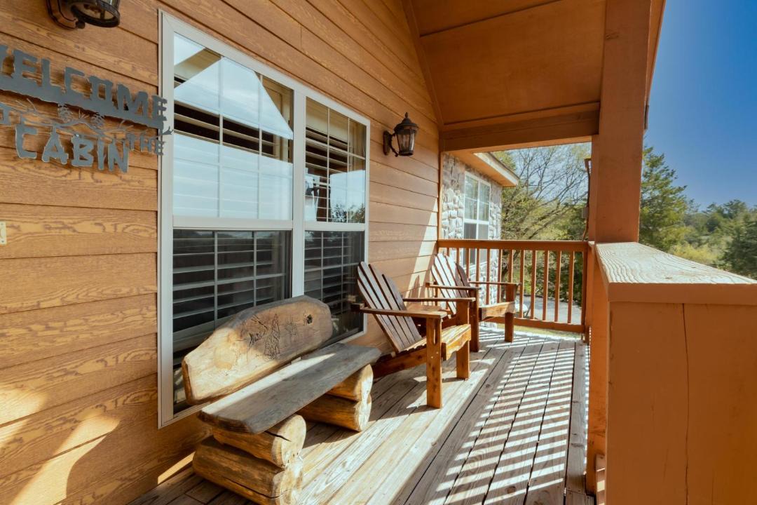 Photo of Patio Balcony in Branson West