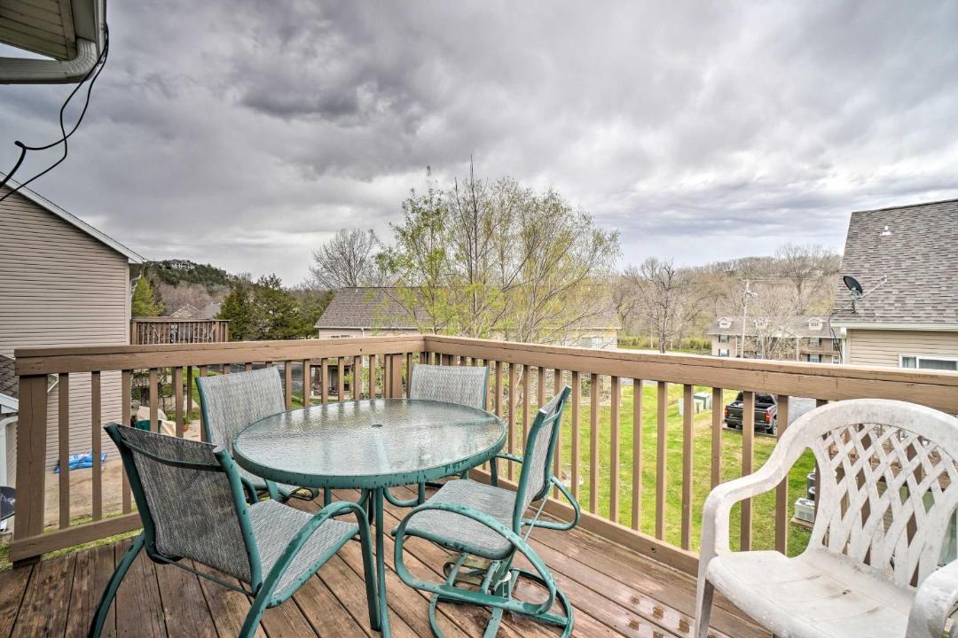Photo of Patio Balcony in Table Rock