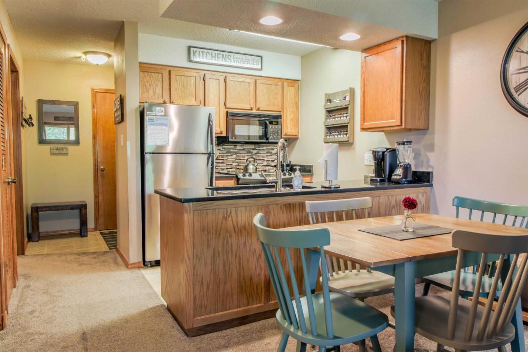 Photo of Others in Notch Estates