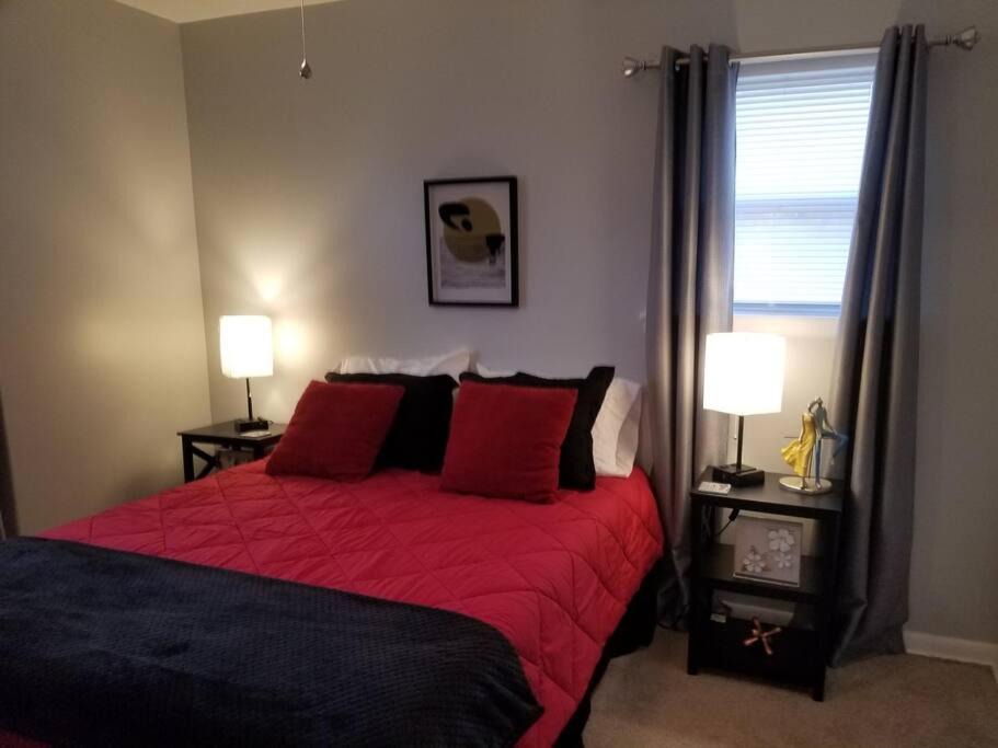 Photo of Bedroom in Broken Arrow