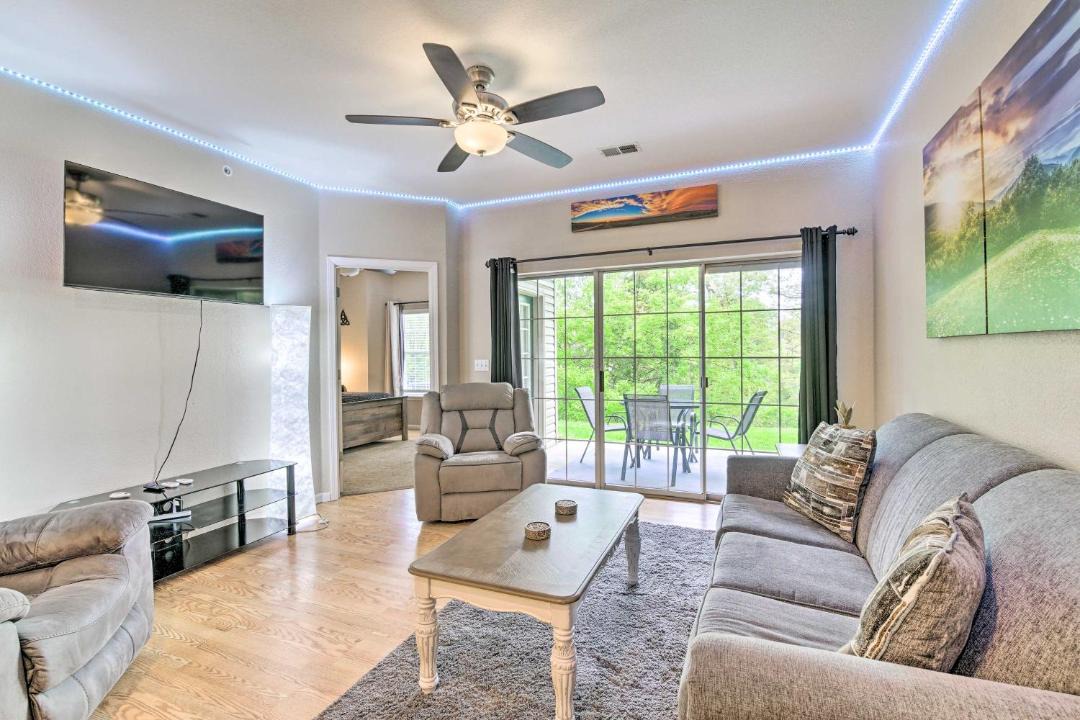 Photo of Livingroom in Branson