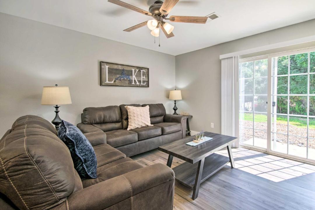 Photo of Livingroom in Kimberling City