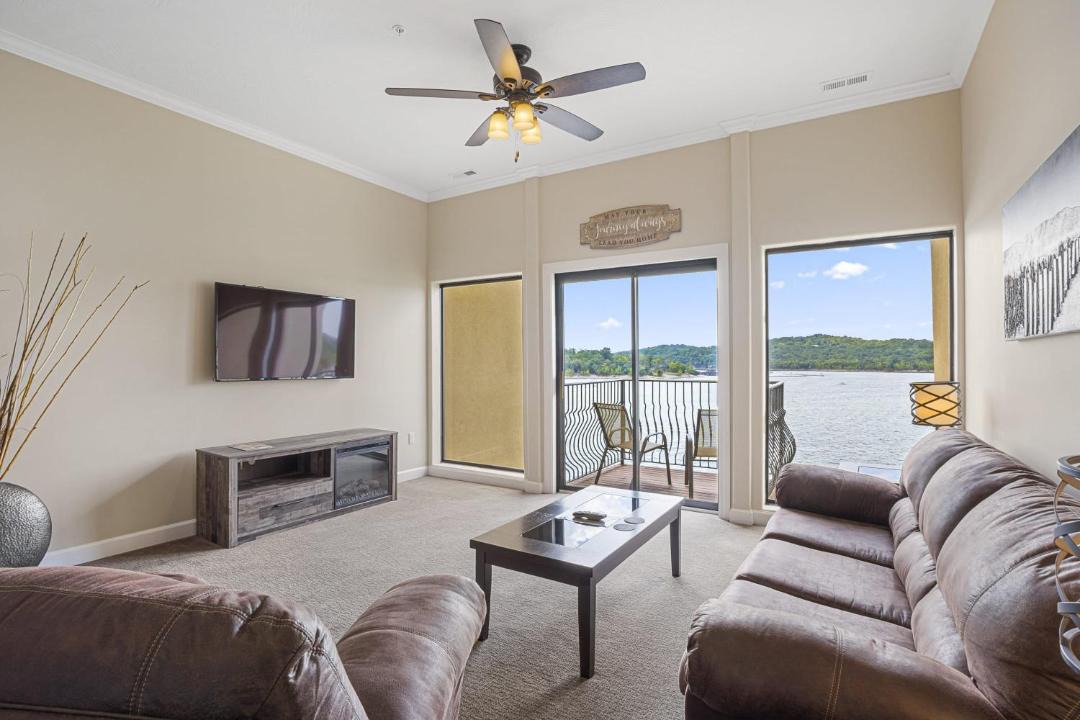 Photo of Livingroom in Ridgedale
